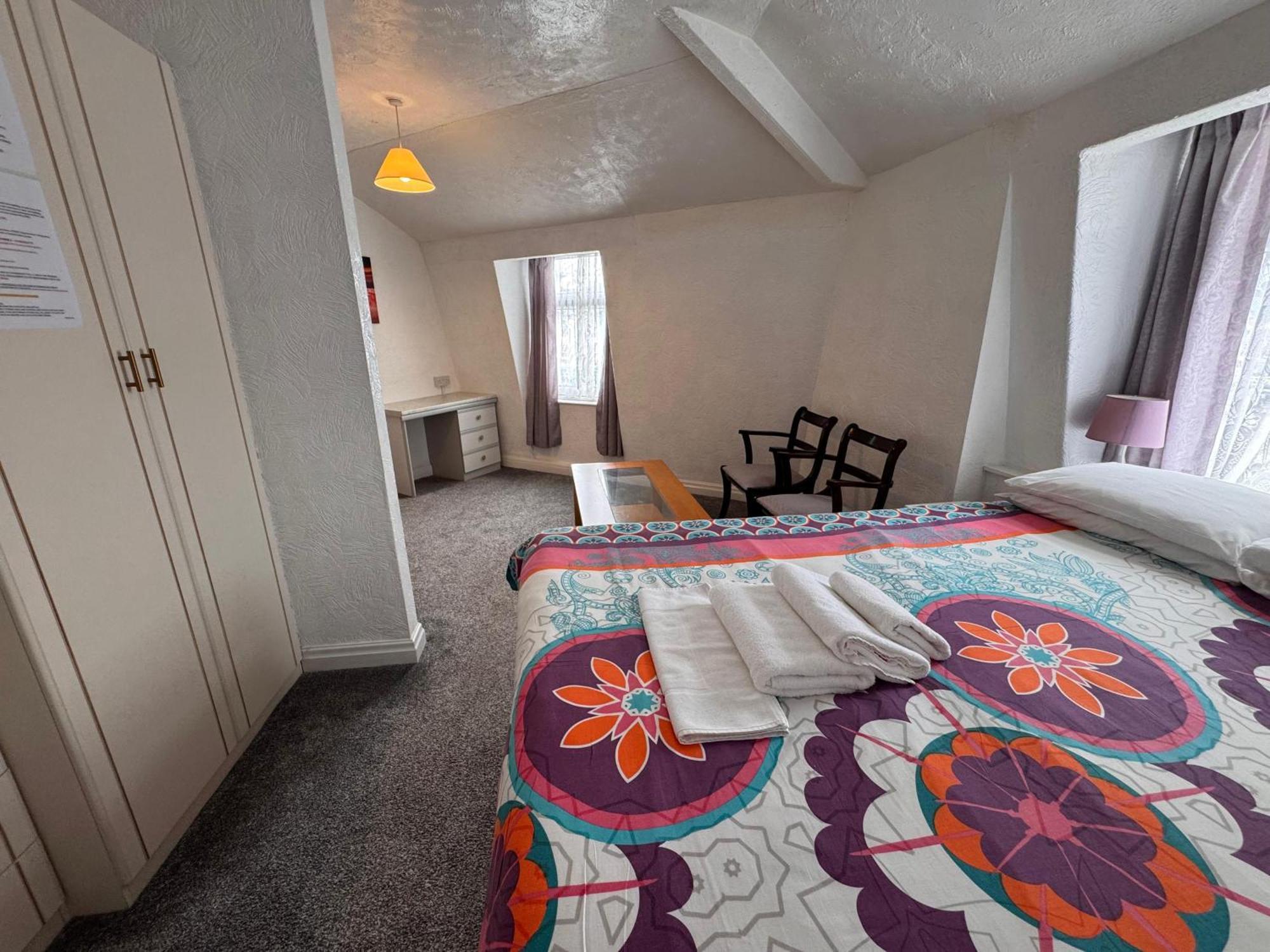 Oyo Delton Pleasure Hotel 4*