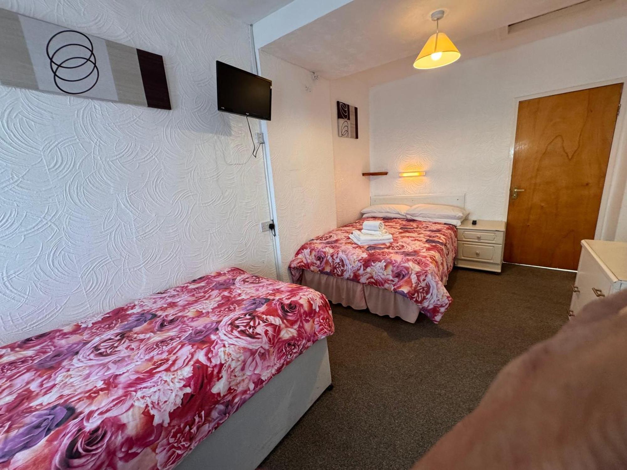 Oyo Delton Pleasure Hotel 4*