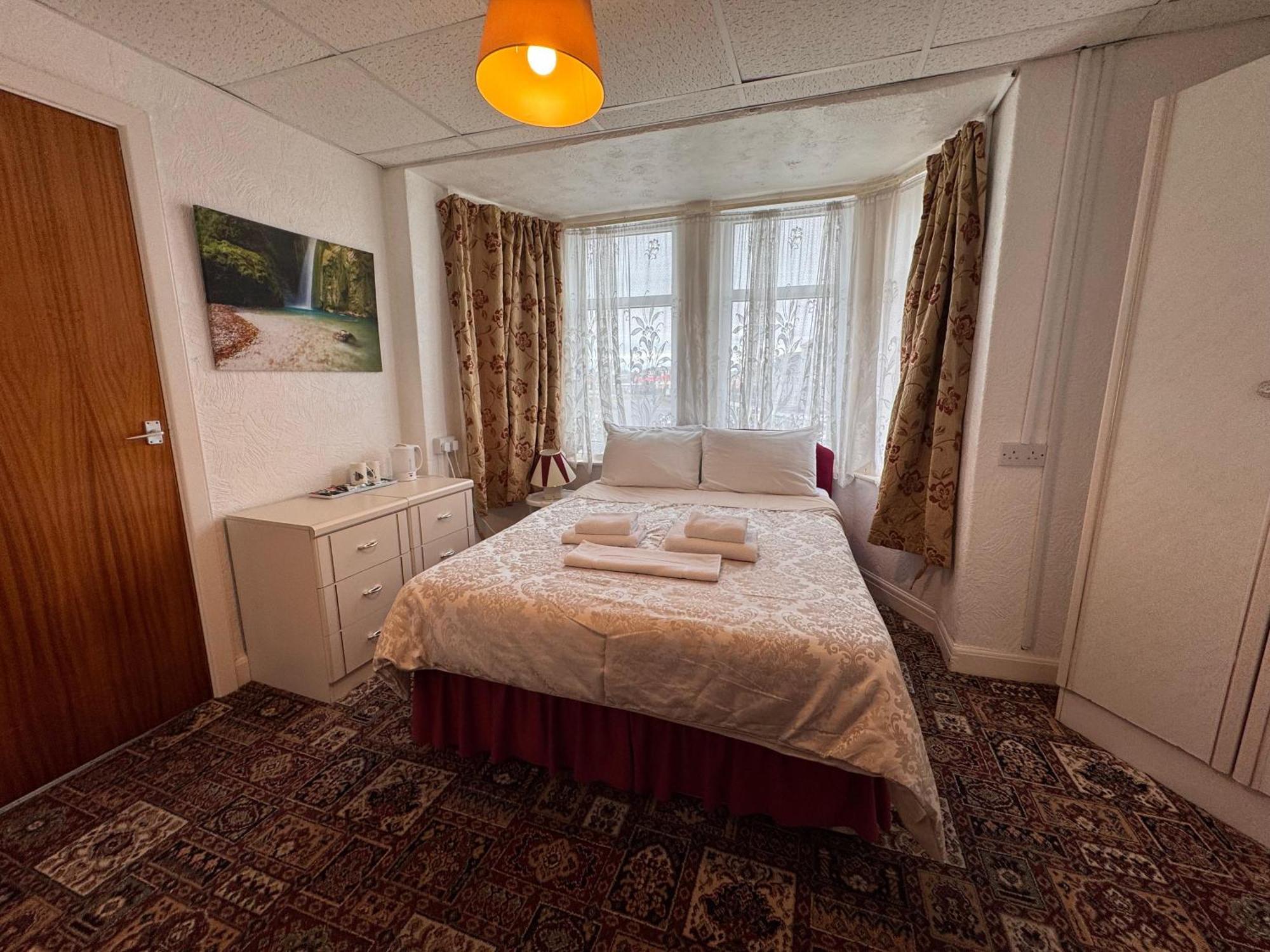 Oyo Delton Pleasure Hotel 4*