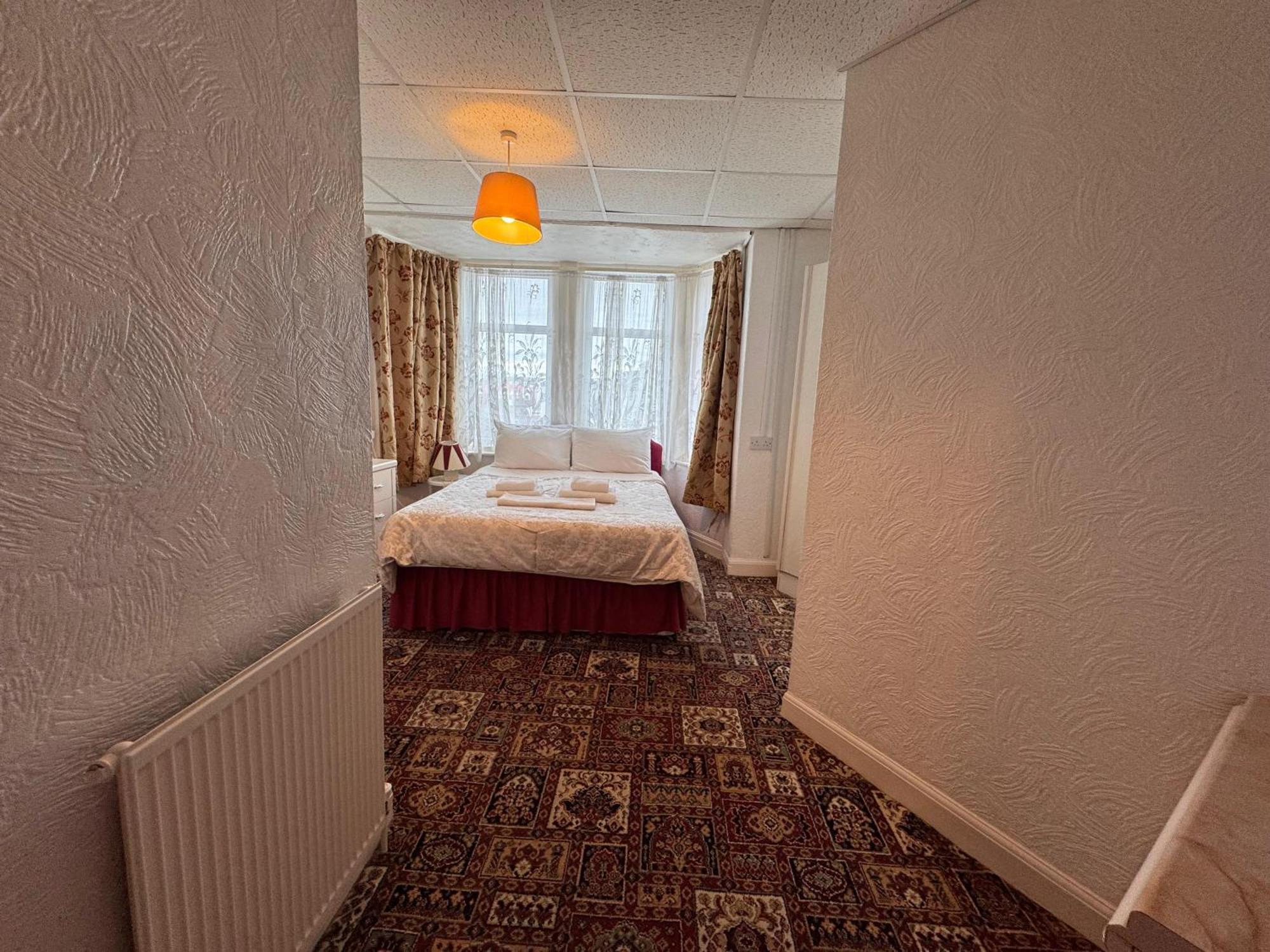 Hotel Oyo Delton Pleasure